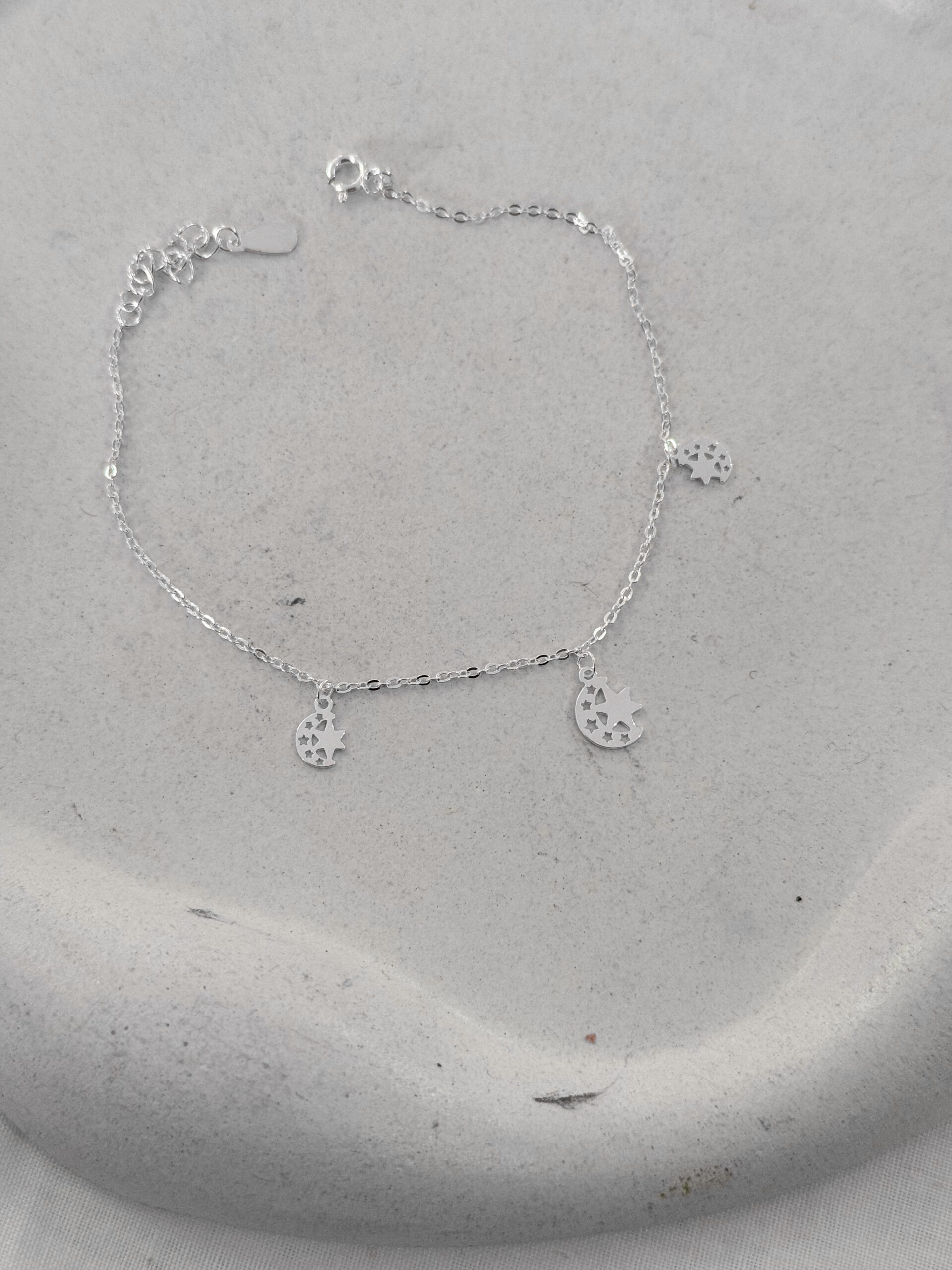 PULSERA LUNAS Y ESTRELLAS
